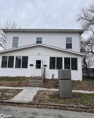 1015 N 10Th Street, Burlington, IA 52601