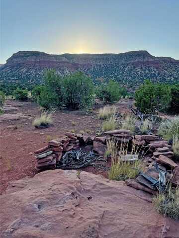 0 Piedra Duro, Jemez Pueblo, NM 87024