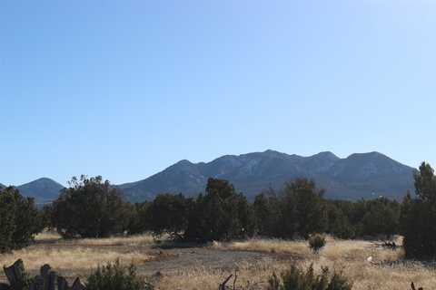 83 Grenfell Ranch Road, Cerrillos, NM 87010