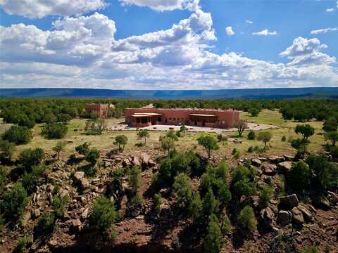 Mesa Springs Ranch, Ribera, NM 87560