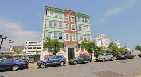 143 S South Carolina Ave, Atlantic City, NJ 08401