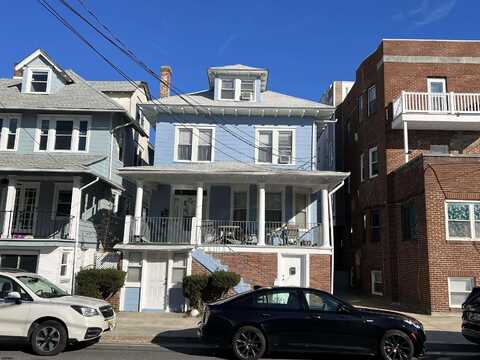 17 S Weymouth Ave, Ventnor City, NJ 08406