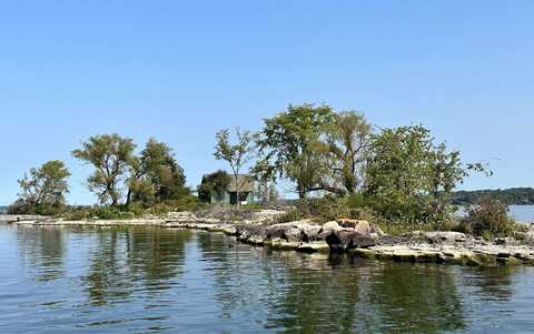 0 Little Squaw Island, Hammond, NY 13646