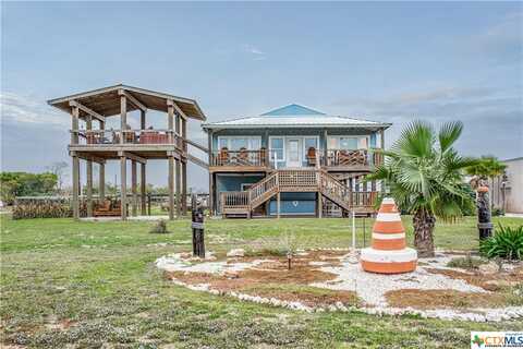 302 Powderhorn Lane, Port Lavaca, TX 77979