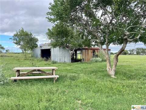 3 Mack Hale Road, Seadrift, TX 77983