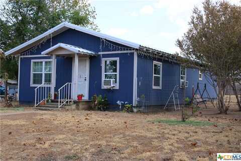 908 E Luce Street, Llano, TX 78643