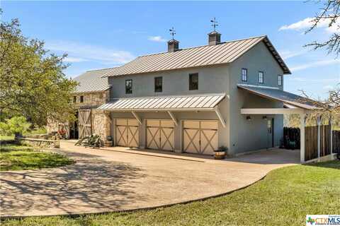 271 Royal View Road, Fredericksburg, TX 78624