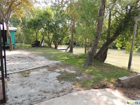 2031 Guadalupe River Drive, Tivoli, TX 77990