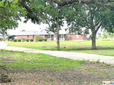 1438 County Road 312, Edna, TX 77957