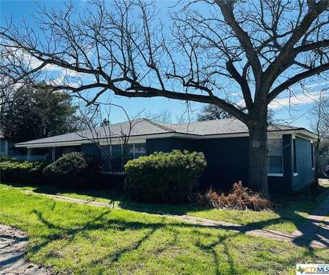 349 W Pearl Street, Goliad, TX 77963