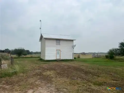 295 Lassman Road, Goliad, TX 77963