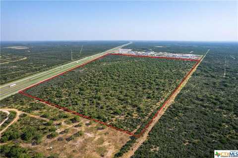 000 IH 35 Access Rd, Pearsall, TX 78061