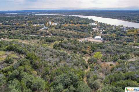 64 War Bonnet Ridge, Kingsland, TX 78639