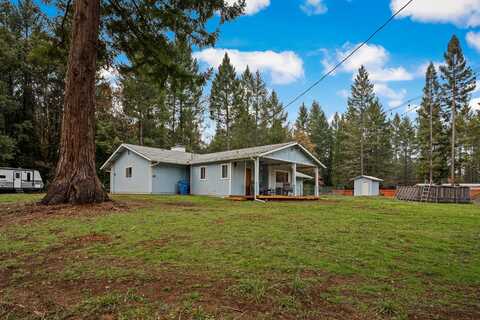 689 Caves Highway, Cave Junction, OR 97523