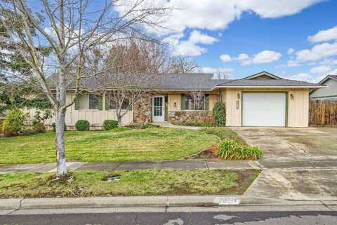 2051 Hybiscus Street, Medford, OR 97504