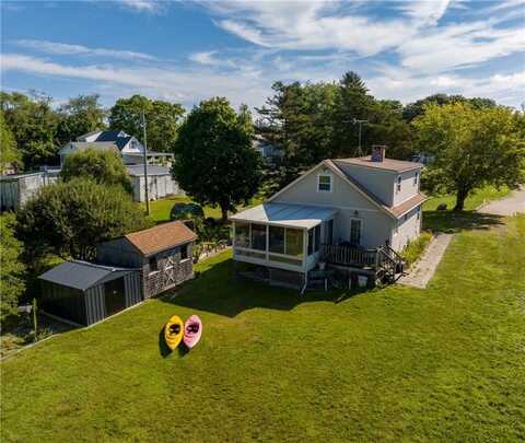 1031 Old Stafford Road, Tiverton, RI 02878