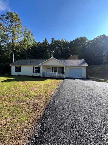 106 Rhododendron Ln, Fancy Gap, VA 24328