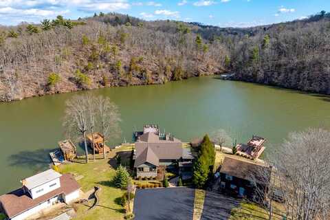 3992 Bonnie Banks Ln., Pulaski, VA 24301