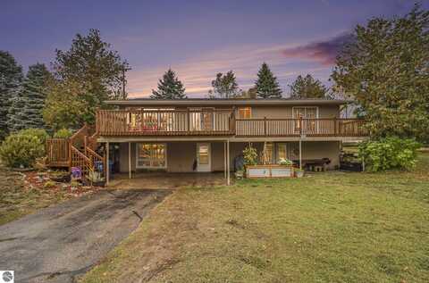 3759 S Scenic Highway, Frankfort, MI 49635