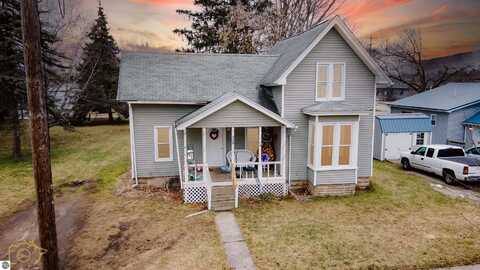 308 Park Avenue, Alma, MI 48801