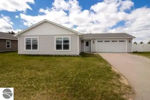 1886 Finch Drive, Traverse City, MI 49685