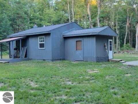 0 North Trail SE, Kalkaska, MI 49646