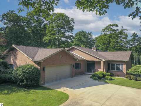 5172 Dream Drive, West Branch, MI 48661