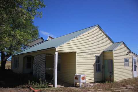 61 Vega Bonita Rd, Miami, NM 87729