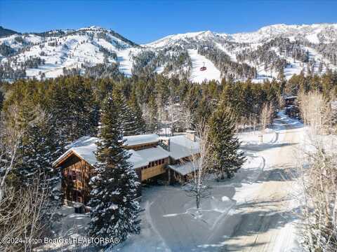 3470 W MCCOLLISTER Drive, Teton Village, WY 83025