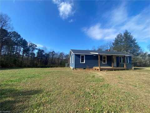 3551 Byrd Road, Roaring River, NC 28669