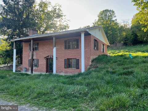 2136 FROSTY HOLLOW ROAD, MOOREFIELD, WV 26836