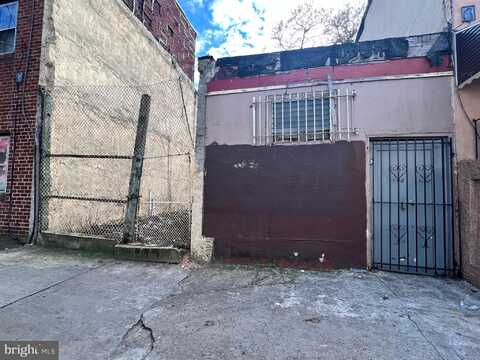 436 W SOMERSET STREET, PHILADELPHIA, PA 19133