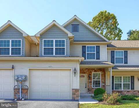 102 SCULLY PLACE, LEWISBERRY, PA 17339