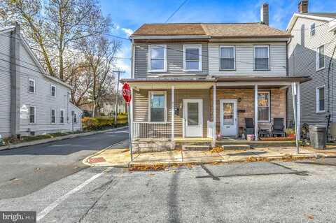 51 S KING STREET, ANNVILLE, PA 17003