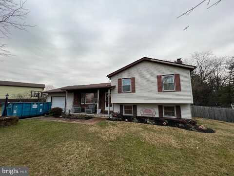 58 ALLEN DRIVE, HANOVER, PA 17331