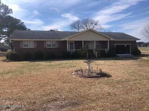 2078 Chandler Road, Vanceboro, NC 28586