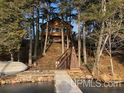 330 Swan, Watersmeet, MI 49969