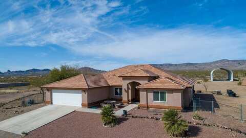 4485 N Drake Road, Golden Valley, AZ 86413