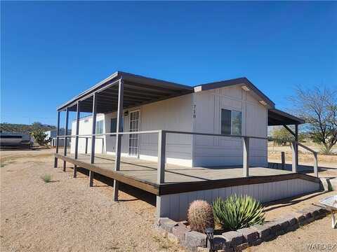 710 W Phantom Creek Drive, Meadview, AZ 86444