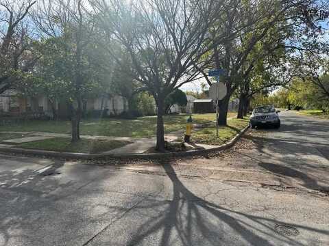 701 JUAREZ STREET, Wichita Falls, TX 76301