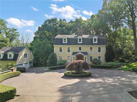25 Oak Knoll Dr, Sewickley Heights, PA 15143