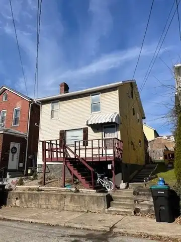 515 E 8th Ave, Tarentum, PA 15084