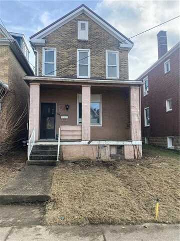 404 N 7th St, Jeannette, PA 15644