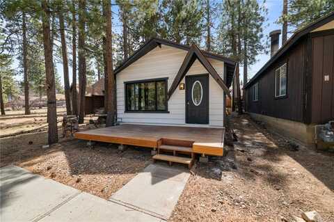 214 East Country Club Boulevard, Big Bear City, CA 92314