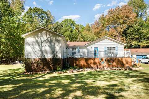 3220 Sawmill Road, Hickory Grove, SC 29717