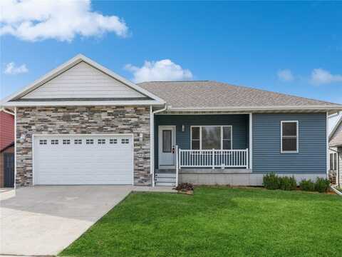 502 W Meadow Drive, Prairie City, IA 50228