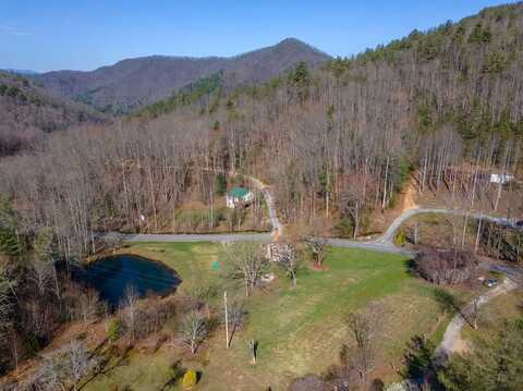 3582 Franks Creek Road, Robbinsville (Graham), NC 28771