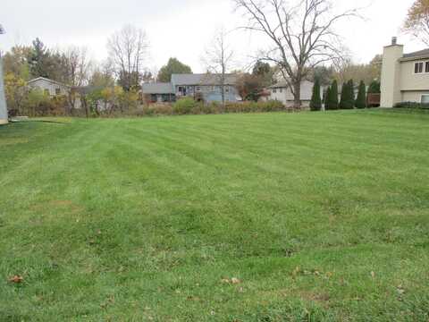 4182 Thornhill Drive, Crown Point, IN 46307