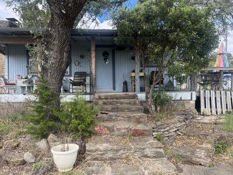 711 Council St., Burnet, TX 74861