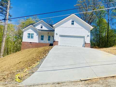 132 CROSS Drive, Tazewell, TN 37879